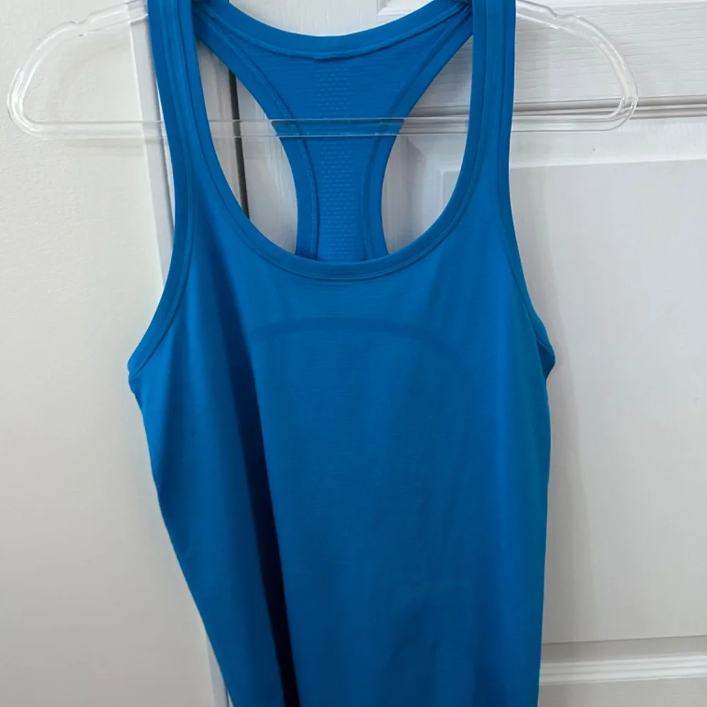 Poolside Swiftly Tech Racerback Size 6 - Picture 2 of 8